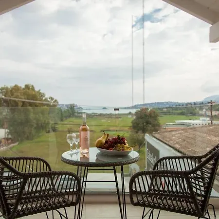 Luxury House - Lovely Rustic Charm Attic Appartement *