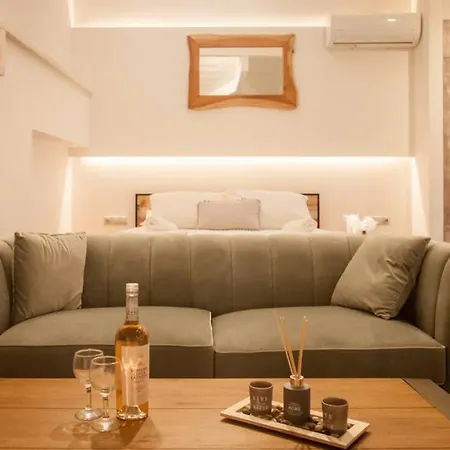 Luxury House - Lovely Rustic Charm Attic Appartement *